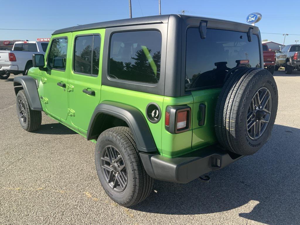 new 2025 Jeep Wrangler car, priced at $45,945
