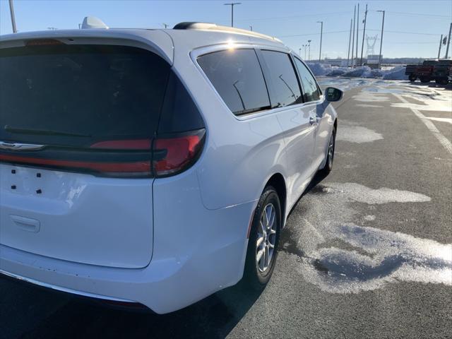 used 2022 Chrysler Pacifica car, priced at $22,900