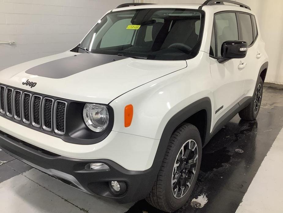 new 2023 Jeep Renegade car, priced at $28,201