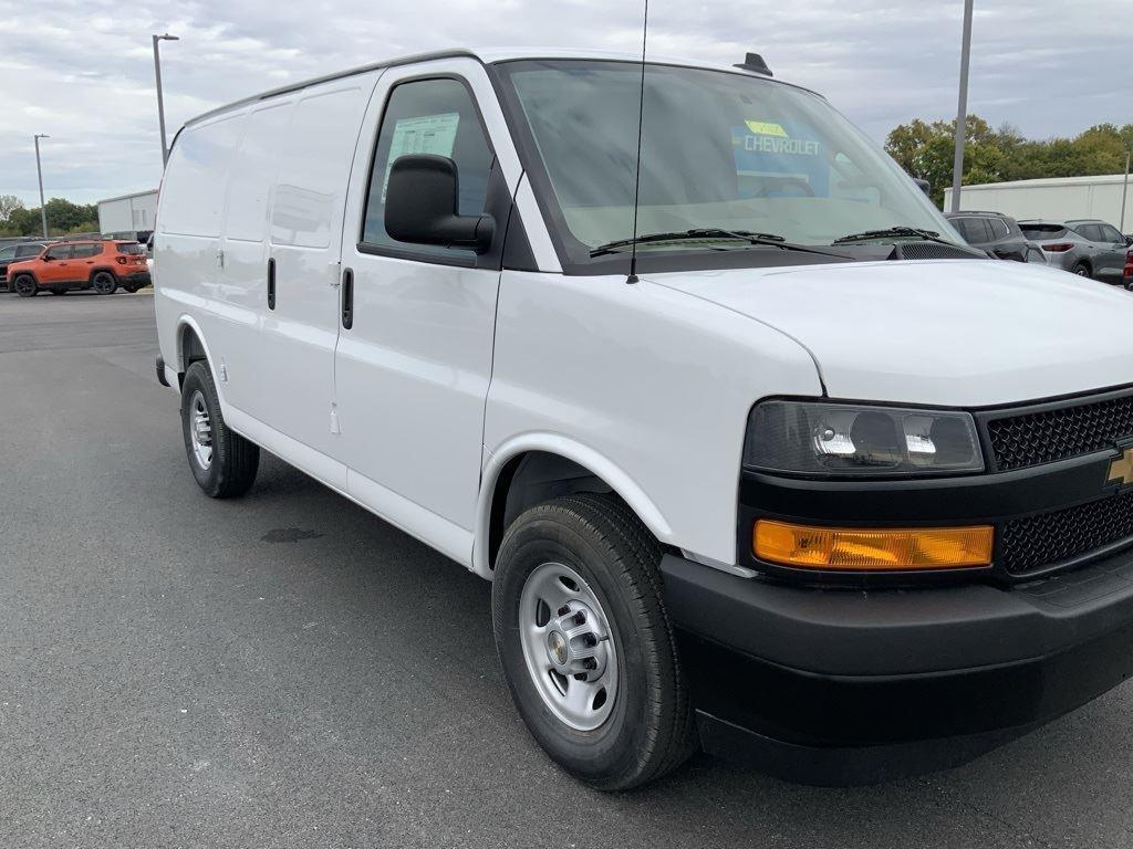 new 2025 Chevrolet Express 3500 car, priced at $50,930