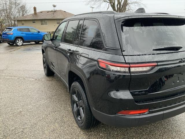 new 2025 Jeep Grand Cherokee car, priced at $44,303