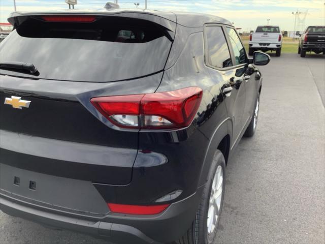 new 2025 Chevrolet TrailBlazer car, priced at $24,613