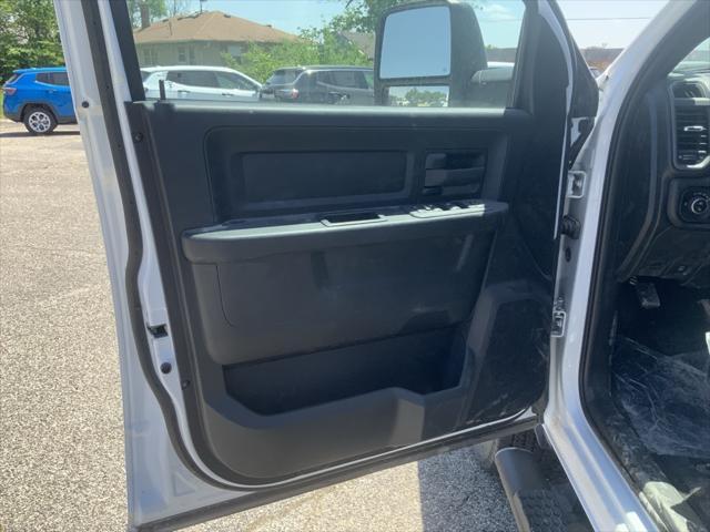 new 2025 Ram 2500 car, priced at $64,428