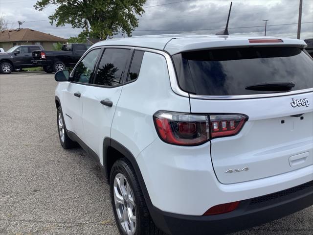 new 2025 Jeep Compass car, priced at $26,939