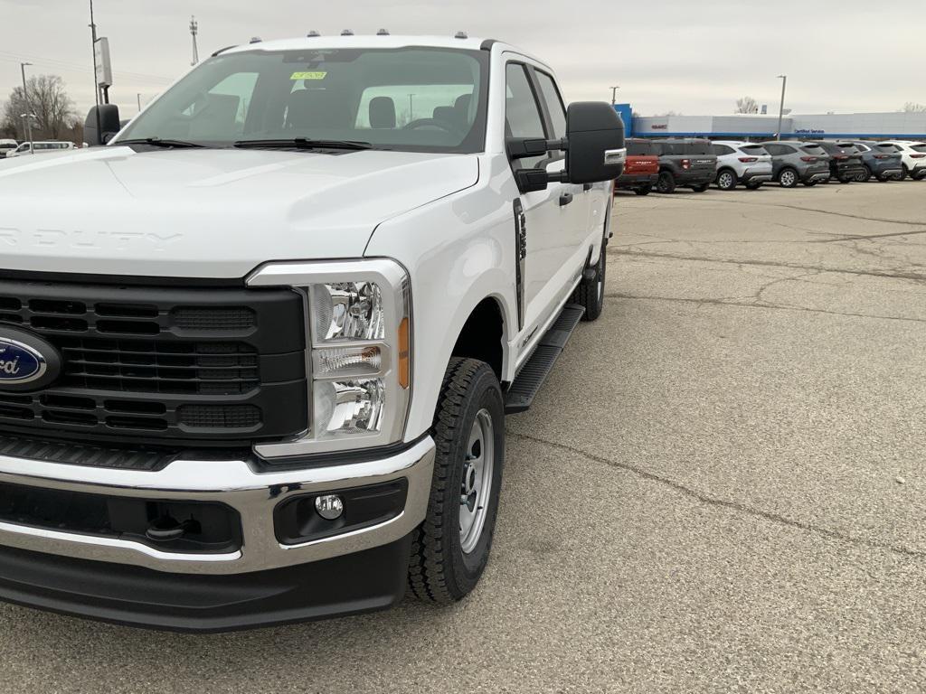 new 2025 Ford F-350 car, priced at $63,824