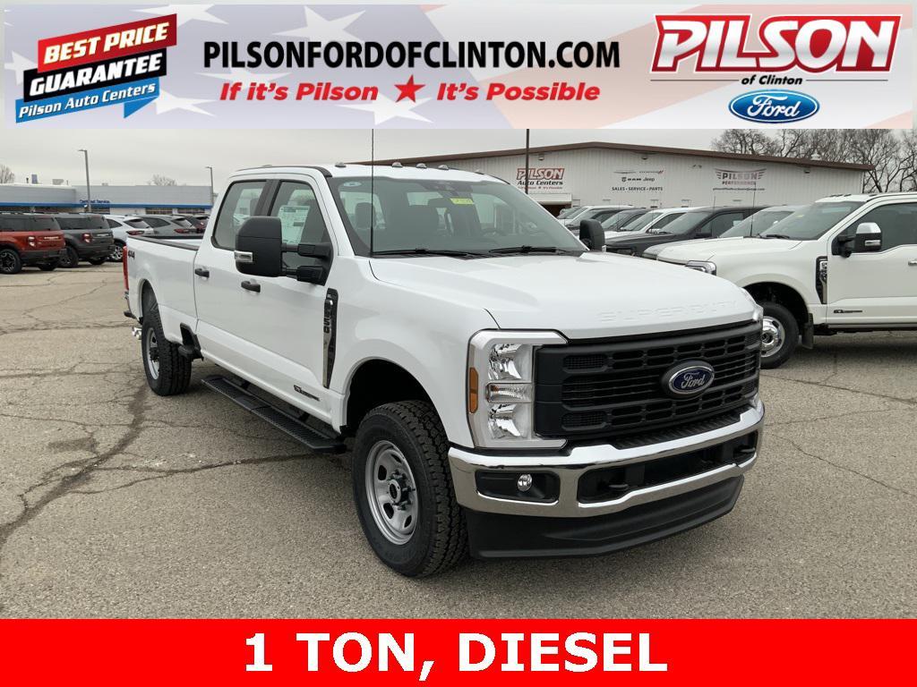 new 2025 Ford F-350 car, priced at $63,824