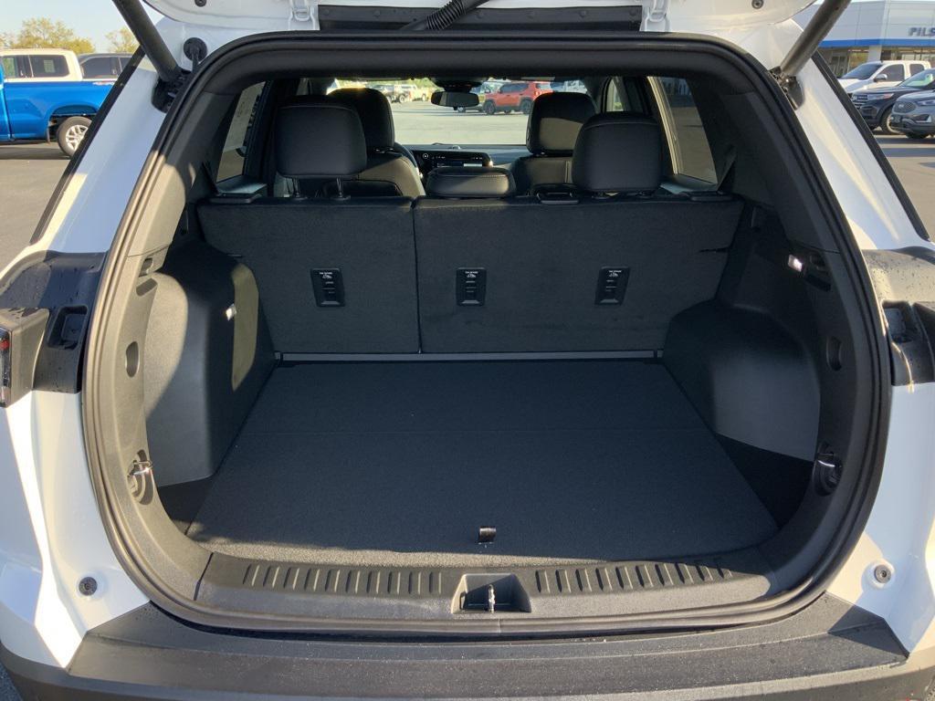 new 2026 Chevrolet Equinox car, priced at $34,100