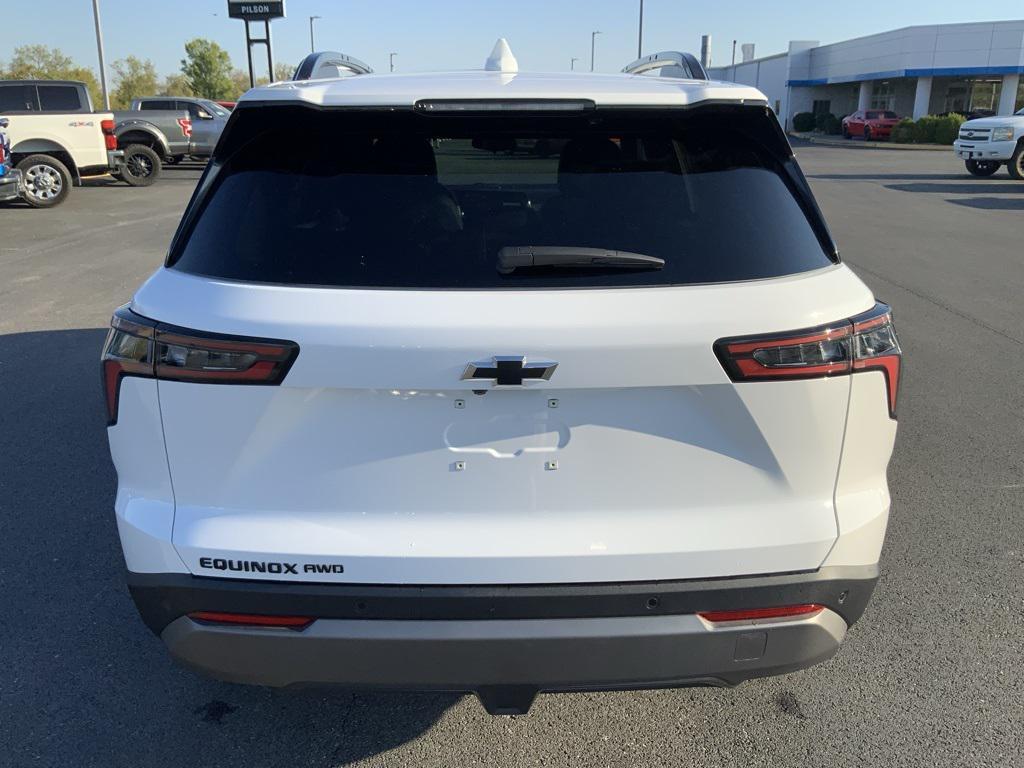new 2026 Chevrolet Equinox car, priced at $34,100