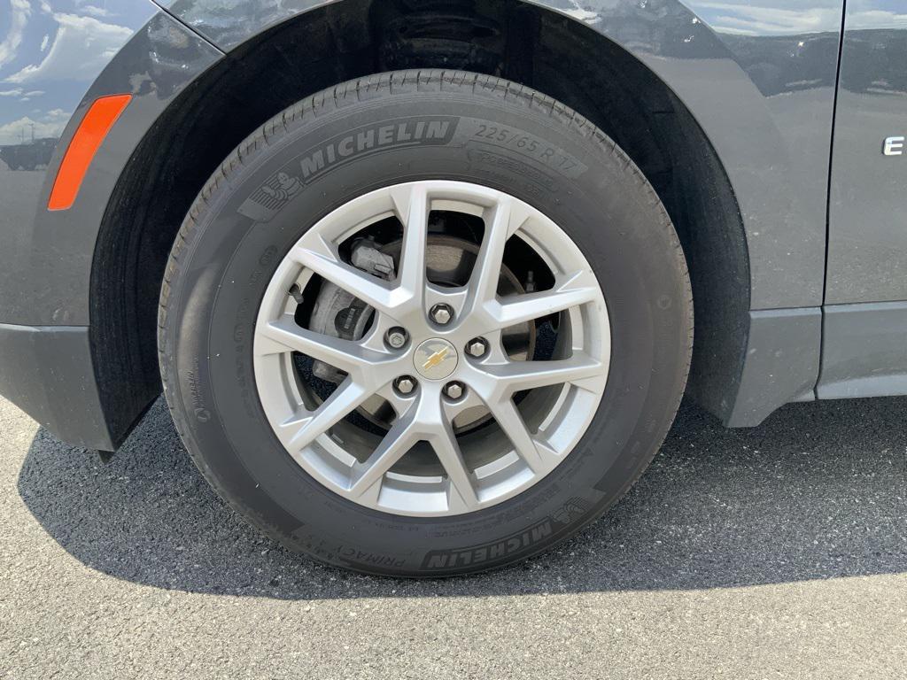used 2023 Chevrolet Equinox car, priced at $22,900