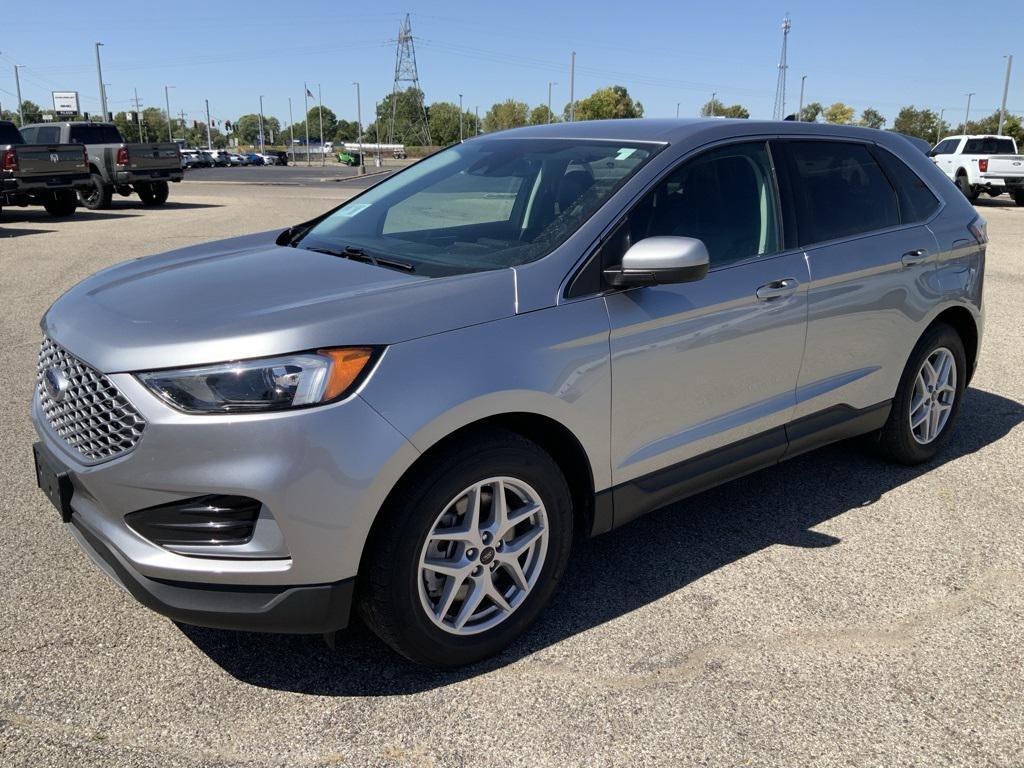 used 2024 Ford Edge car, priced at $24,000