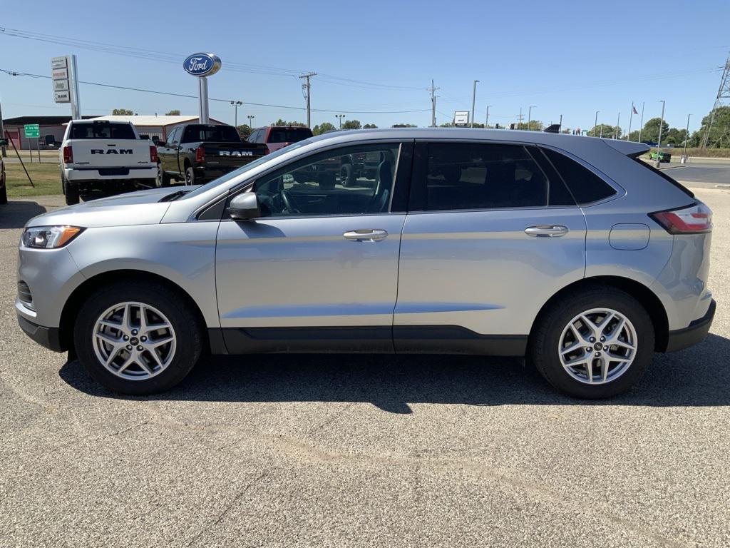 used 2024 Ford Edge car, priced at $24,000