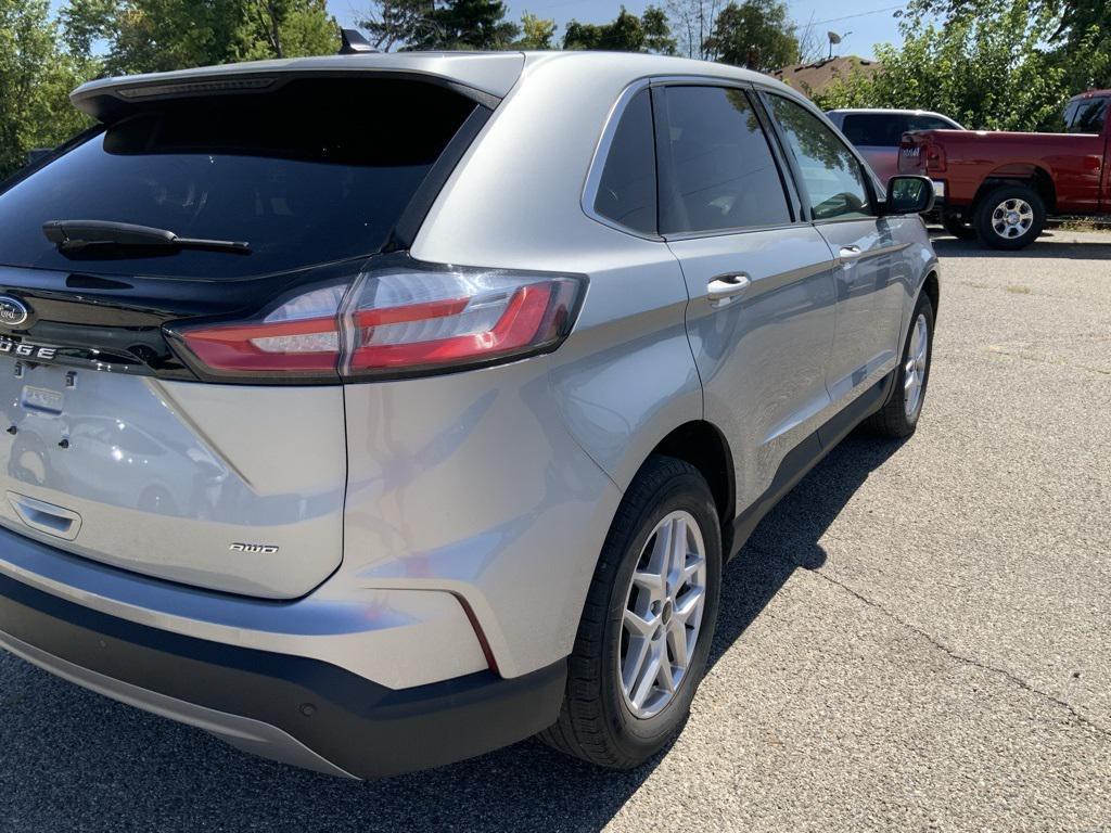 used 2024 Ford Edge car, priced at $24,000