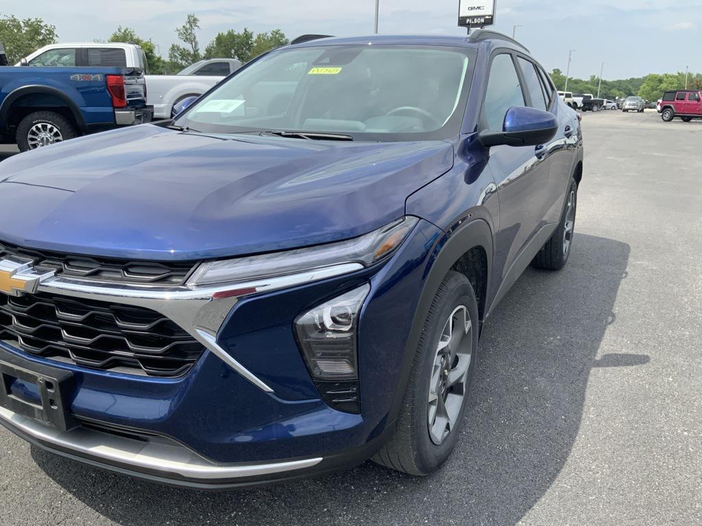 used 2024 Chevrolet Trax car, priced at $23,200