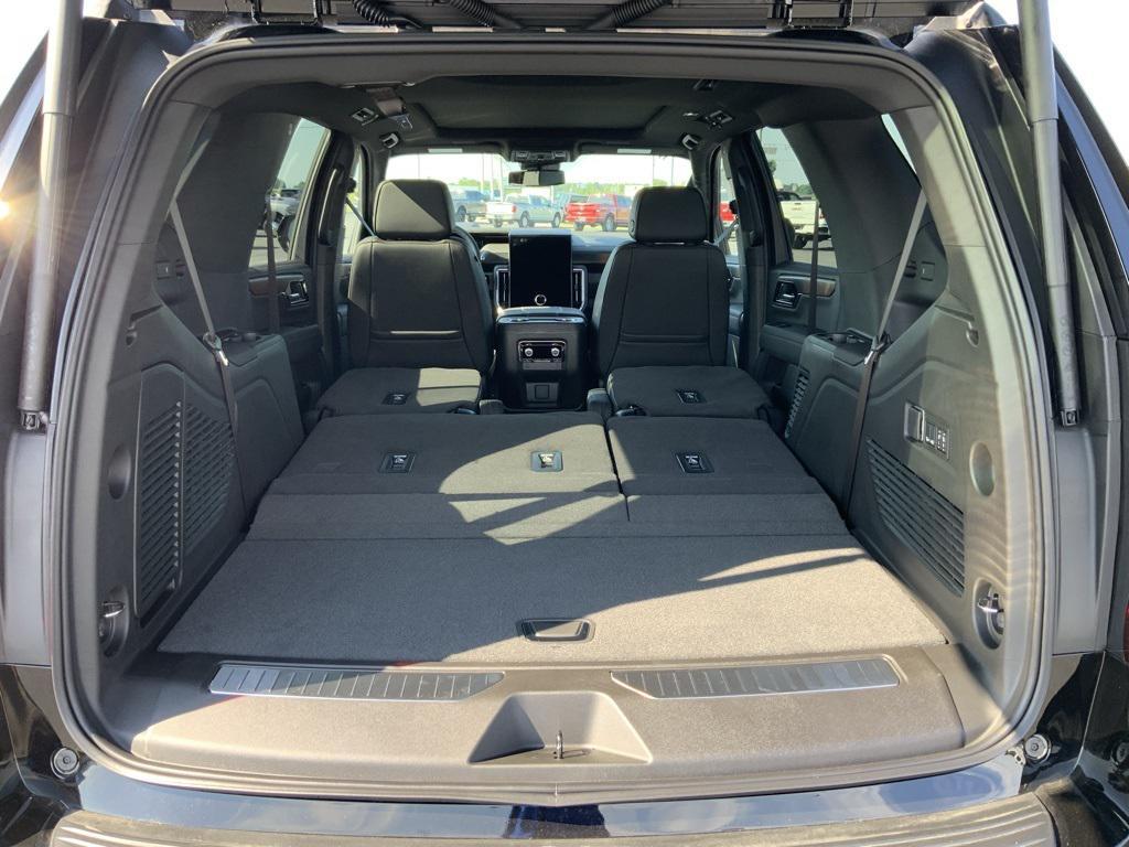 new 2025 GMC Yukon car, priced at $88,460
