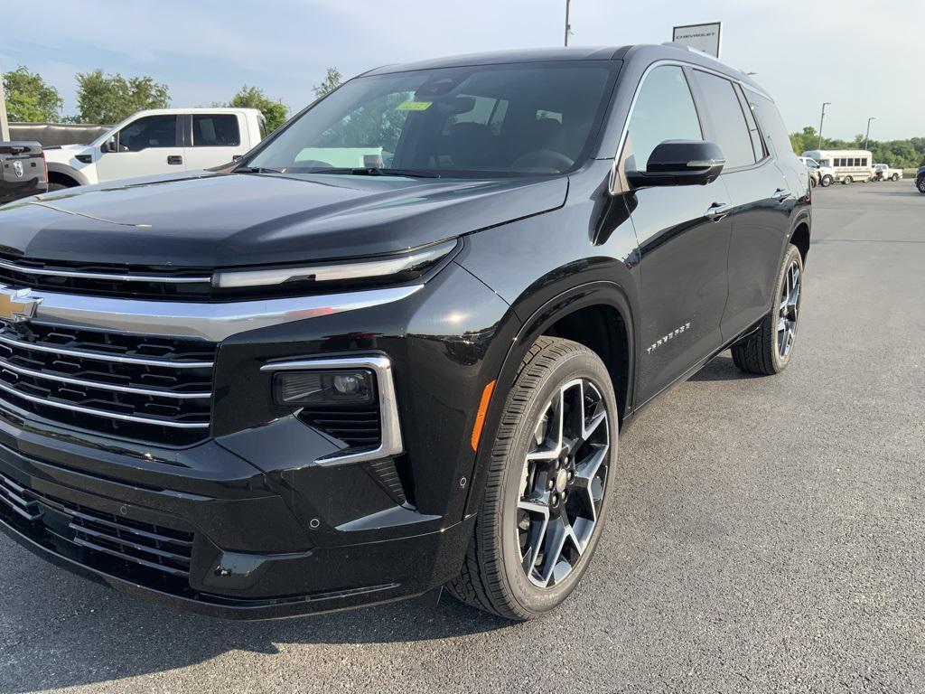 new 2026 Chevrolet Traverse car, priced at $56,995