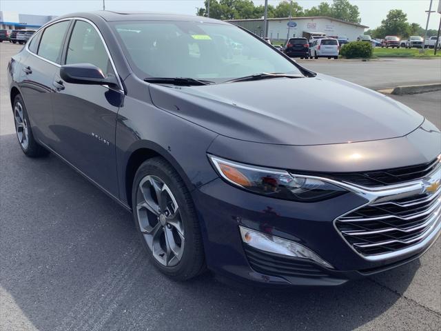 new 2025 Chevrolet Malibu car, priced at $29,714