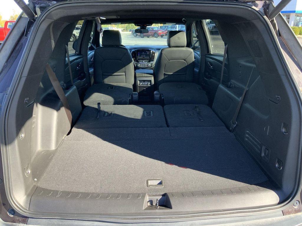 used 2022 Chevrolet Traverse car