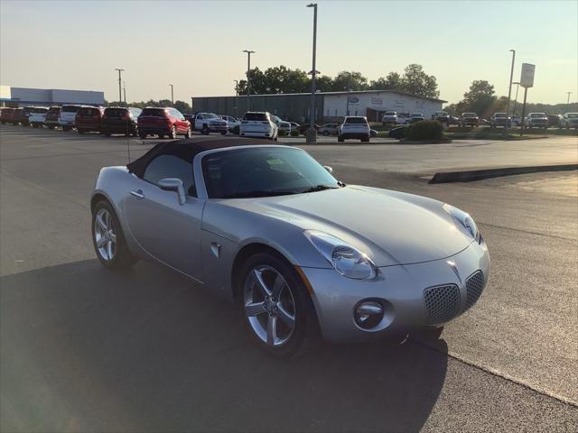 used 2006 Pontiac Solstice car, priced at $13,500