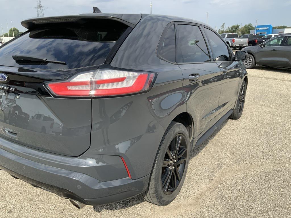 used 2021 Ford Edge car, priced at $26,500