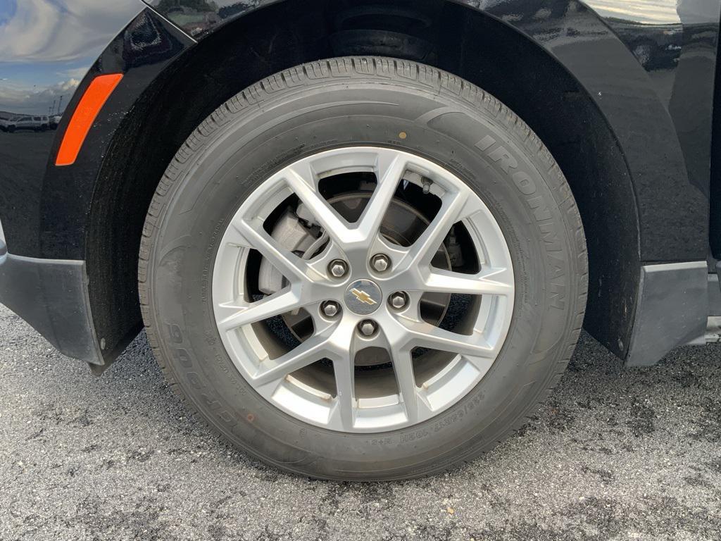 used 2024 Chevrolet Equinox car, priced at $23,500