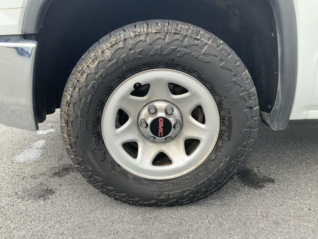 used 2018 GMC Sierra 1500 car, priced at $14,000