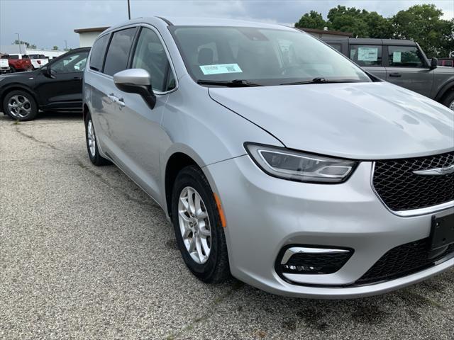 used 2023 Chrysler Pacifica car, priced at $24,900