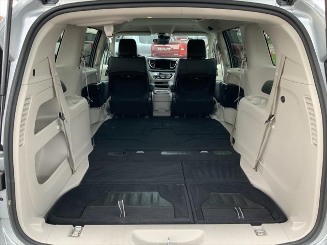 used 2023 Chrysler Pacifica car, priced at $24,900