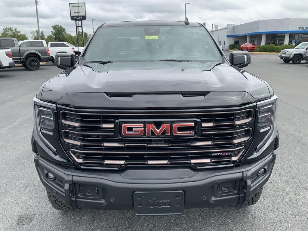 new 2025 GMC Sierra 1500 car, priced at $77,668