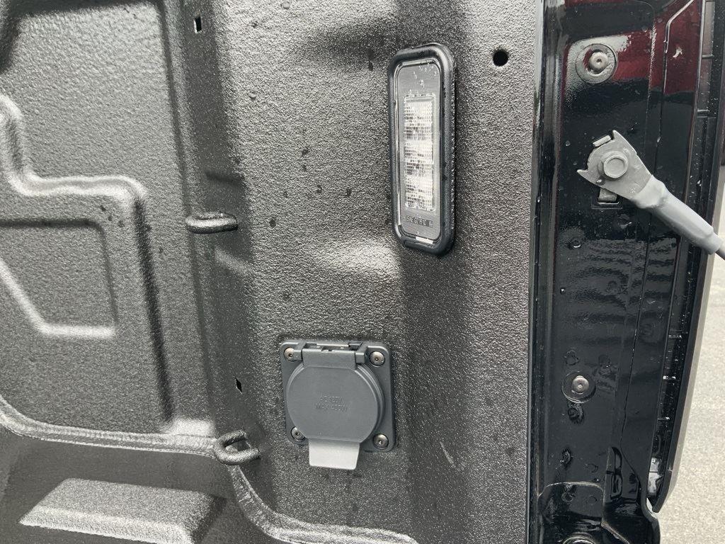 new 2025 GMC Sierra 1500 car, priced at $77,668