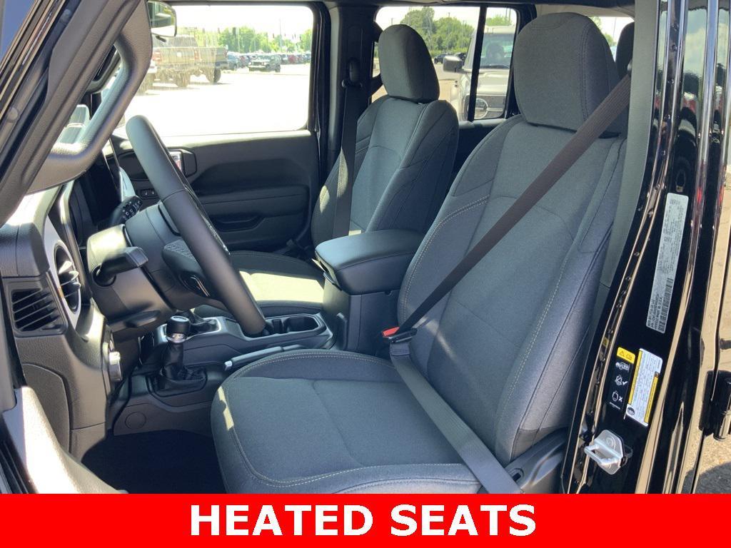 new 2025 Jeep Wrangler car, priced at $42,935