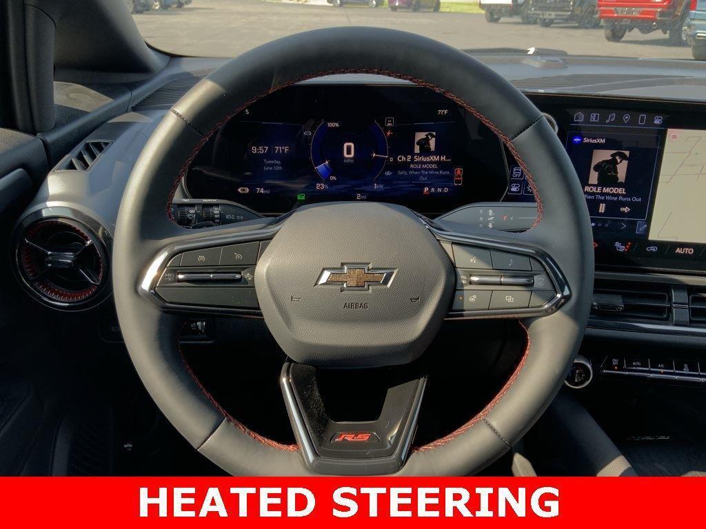 new 2025 Chevrolet Equinox EV car, priced at $40,952