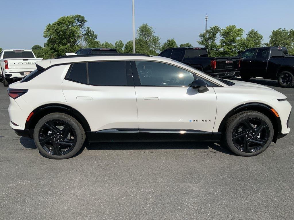 new 2025 Chevrolet Equinox EV car, priced at $40,952