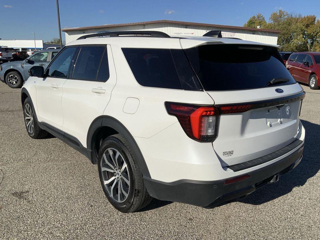 used 2025 Ford Explorer car, priced at $42,000