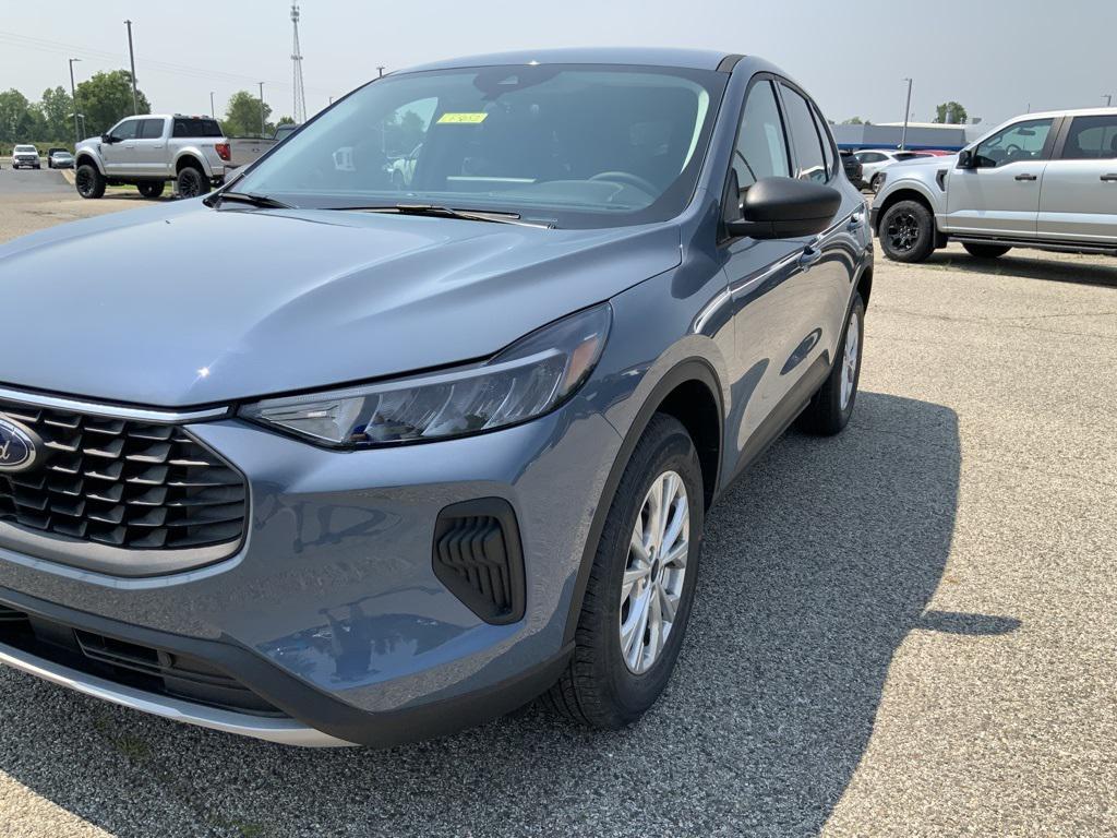 new 2025 Ford Escape car, priced at $28,975