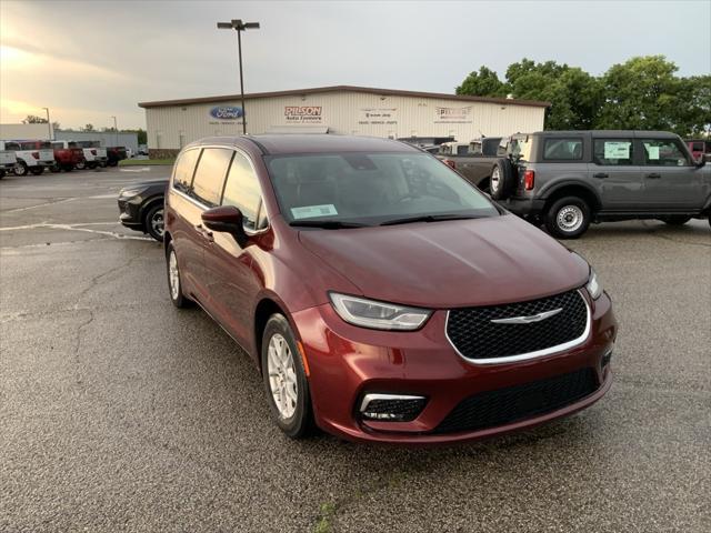 used 2023 Chrysler Pacifica car, priced at $24,700