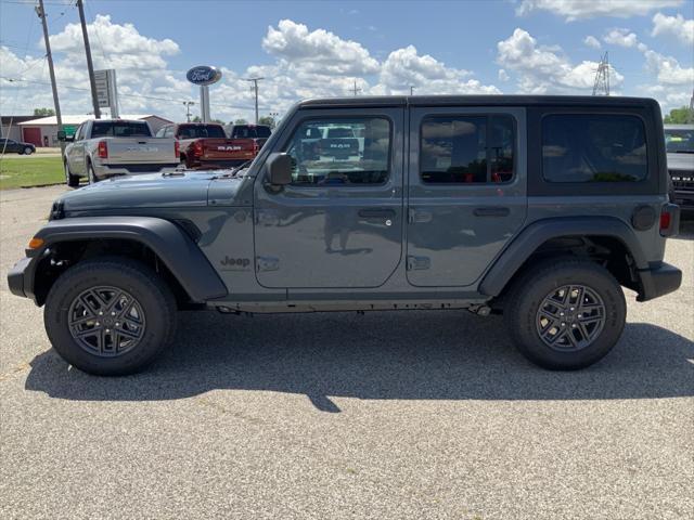new 2025 Jeep Wrangler car, priced at $47,526