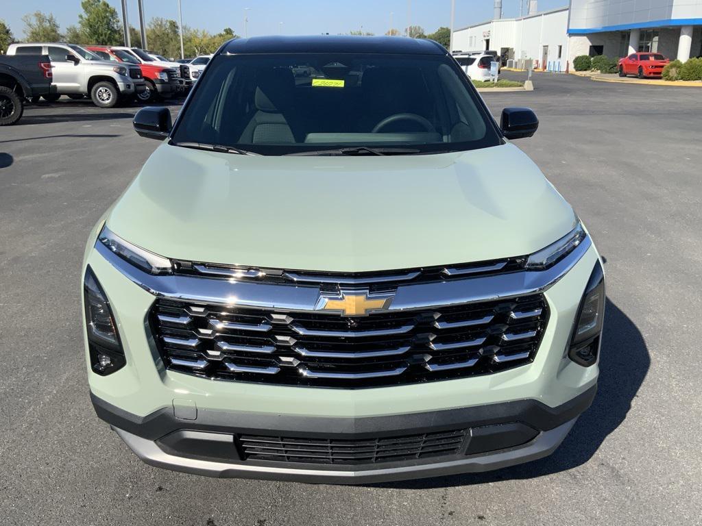 new 2026 Chevrolet Equinox car, priced at $32,924