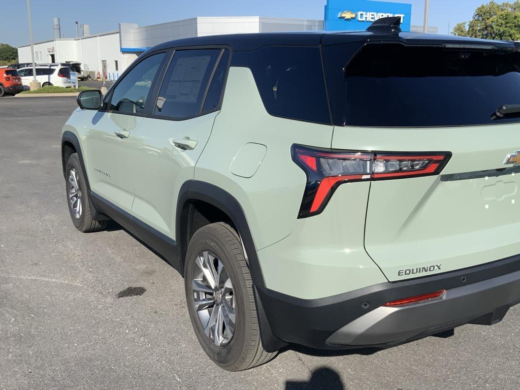 new 2026 Chevrolet Equinox car, priced at $32,924