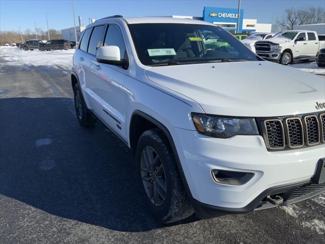 used 2016 Jeep Grand Cherokee car, priced at $11,900