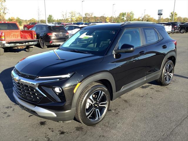 new 2025 Chevrolet TrailBlazer car, priced at $26,730