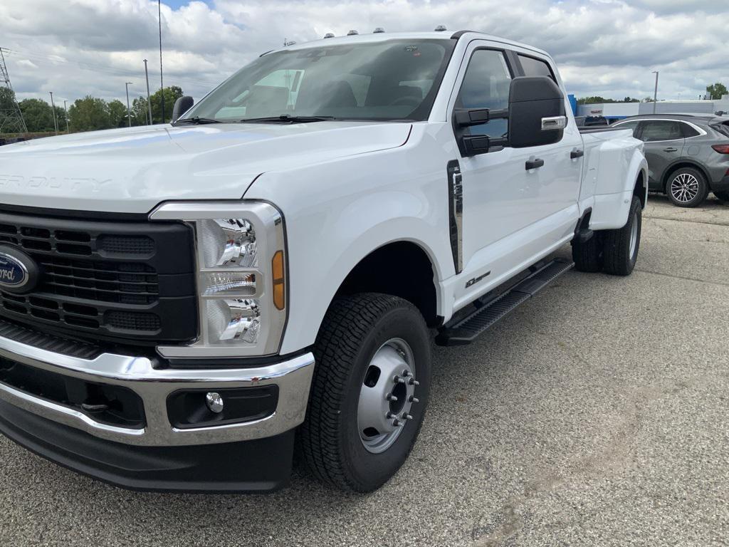 new 2026 Ford F-350 car, priced at $70,217