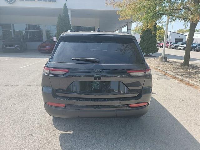 new 2024 Jeep Grand Cherokee car, priced at $54,795