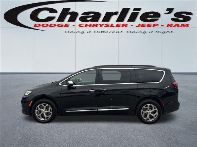 used 2022 Chrysler Pacifica car, priced at $29,194