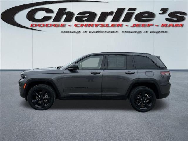 used 2023 Jeep Grand Cherokee car, priced at $33,647