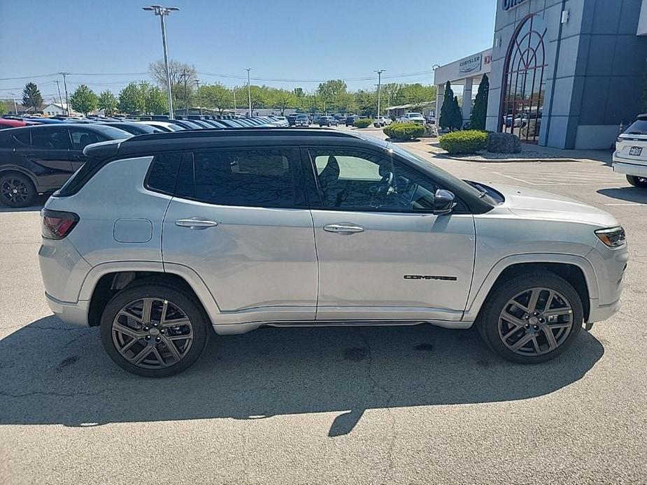 new 2024 Jeep Compass car, priced at $41,305