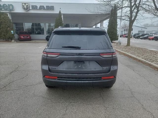 new 2025 Jeep Grand Cherokee car, priced at $46,530