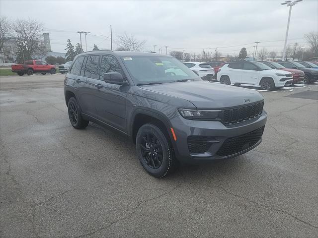 new 2025 Jeep Grand Cherokee car, priced at $46,530