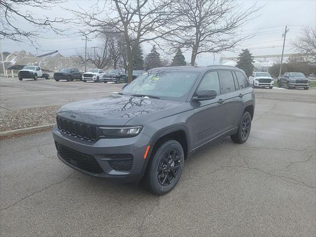 new 2025 Jeep Grand Cherokee car, priced at $46,530