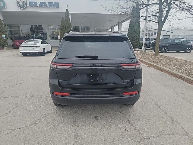 new 2025 Jeep Grand Cherokee car, priced at $46,530