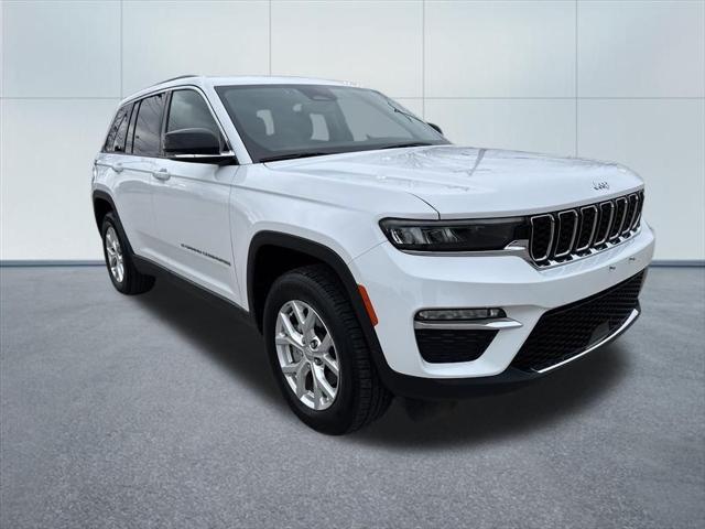 used 2023 Jeep Grand Cherokee car, priced at $30,828